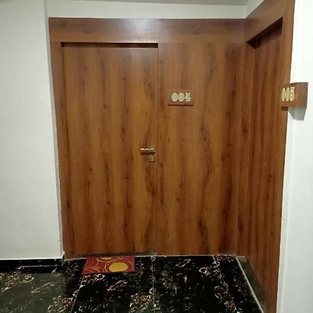 Hotel Riviera Residency 탄 외부 사진